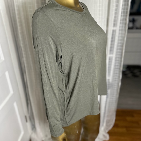 NWT- Athleta from the Power of She collection - Picture 8 of 10